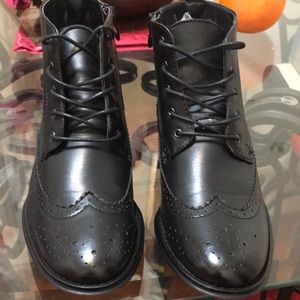 Black Oxford boots